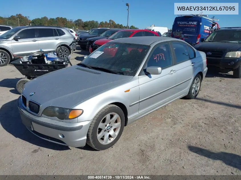 2002 BMW 325 I VIN: WBAEV33412KL67095 Lot: 40574739