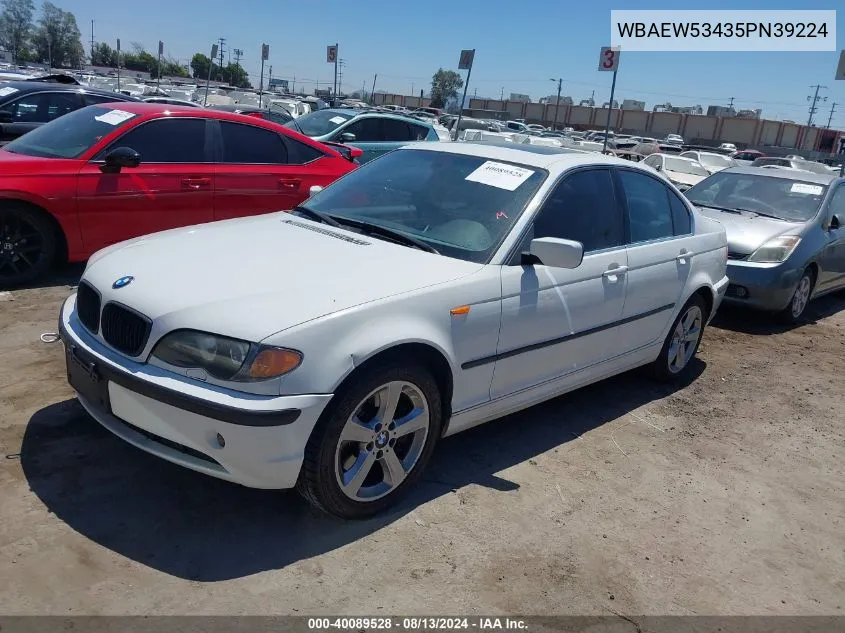 WBAEW53435PN39224 2005 BMW 330Xi