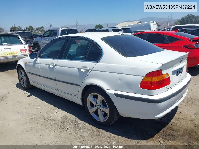 2005 BMW 330Xi VIN: WBAEW53435PN39224 Lot: 40089528