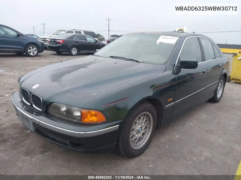 1998 BMW 528I VIN: WBADD6325WBW30712 Lot: 40893203