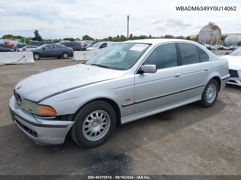 WBADM6349YGU14062 2000 BMW 528Ia