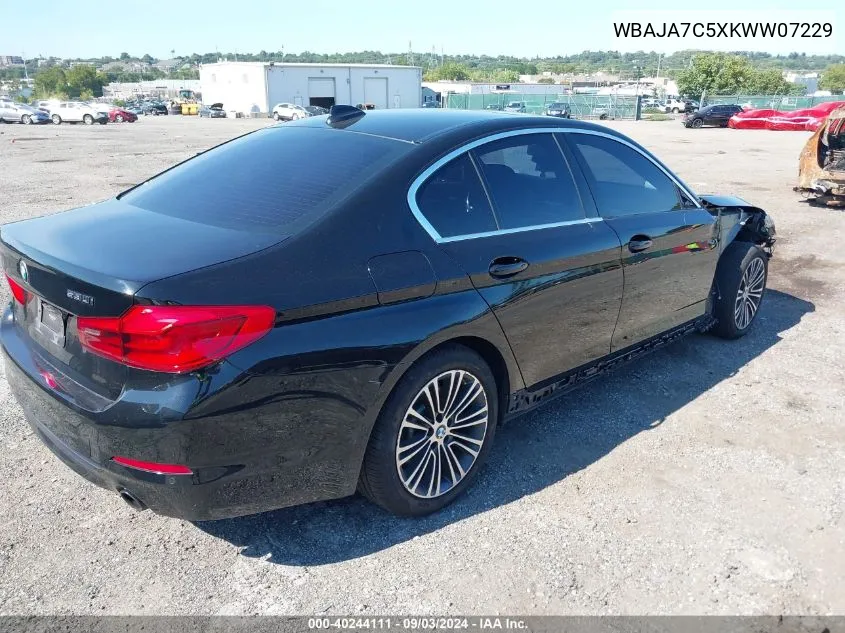 WBAJA7C5XKWW07229 2019 BMW 530I xDrive