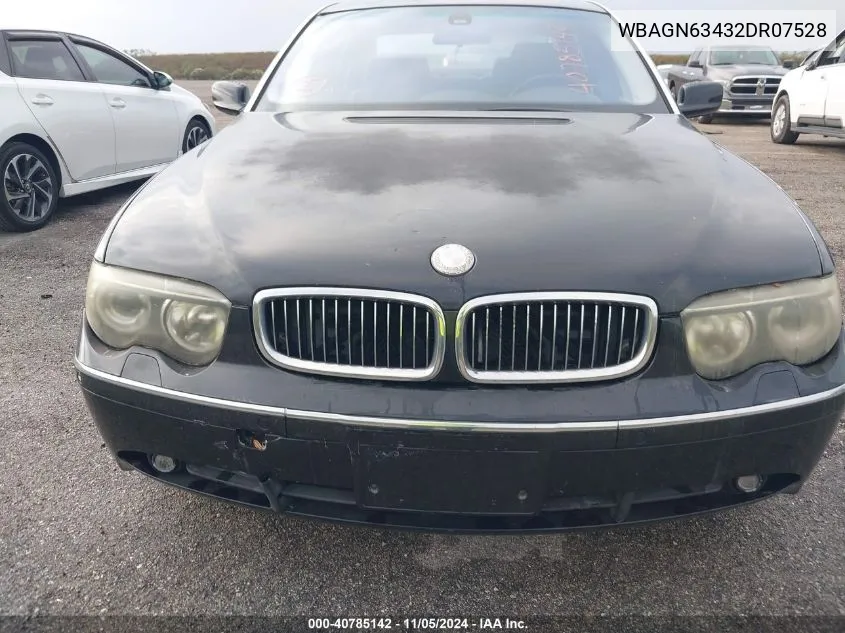 2002 BMW 745Li VIN: WBAGN63432DR07528 Lot: 40785142