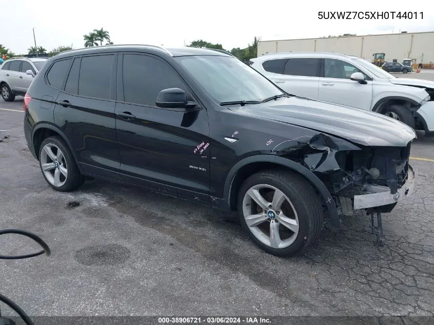 5UXWZ7C5XH0T44011 2017 BMW X3 Sdrive28I