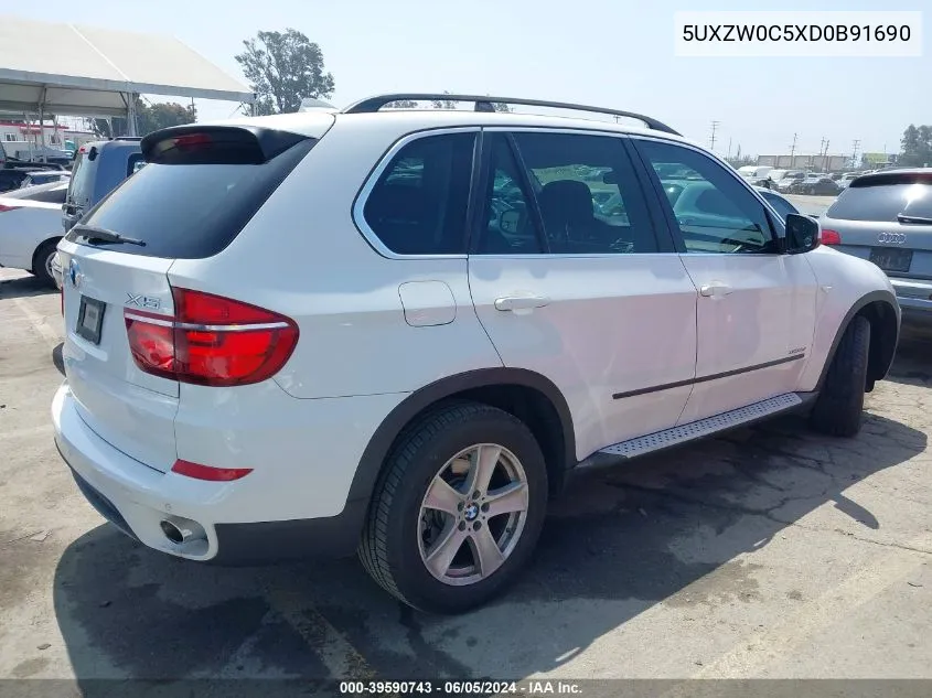 2013 BMW X5 xDrive35D VIN: 5UXZW0C5XD0B91690 Lot: 39590743