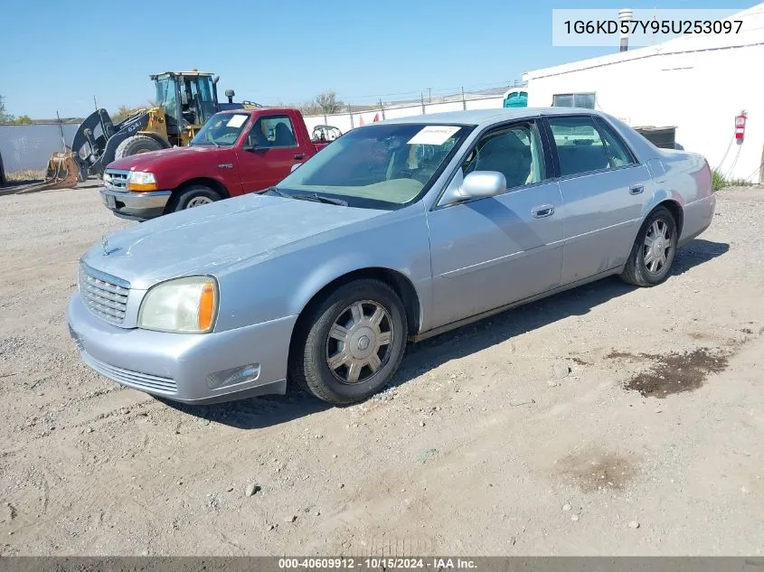 2005 Cadillac Deville Standard VIN: 1G6KD57Y95U253097 Lot: 40609912