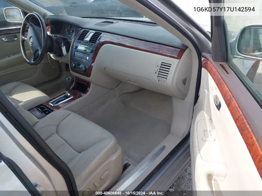 2007 Cadillac Dts Luxury I VIN: 1G6KD57Y17U142594 Lot: 40606648