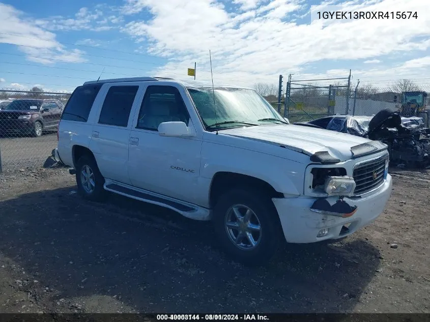 1999 Cadillac Escalade Standard VIN: 1GYEK13R0XR415674 Lot: 40003144