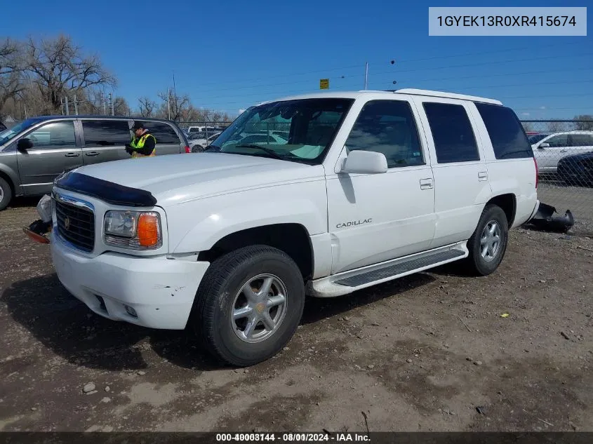 1999 Cadillac Escalade Standard VIN: 1GYEK13R0XR415674 Lot: 40003144