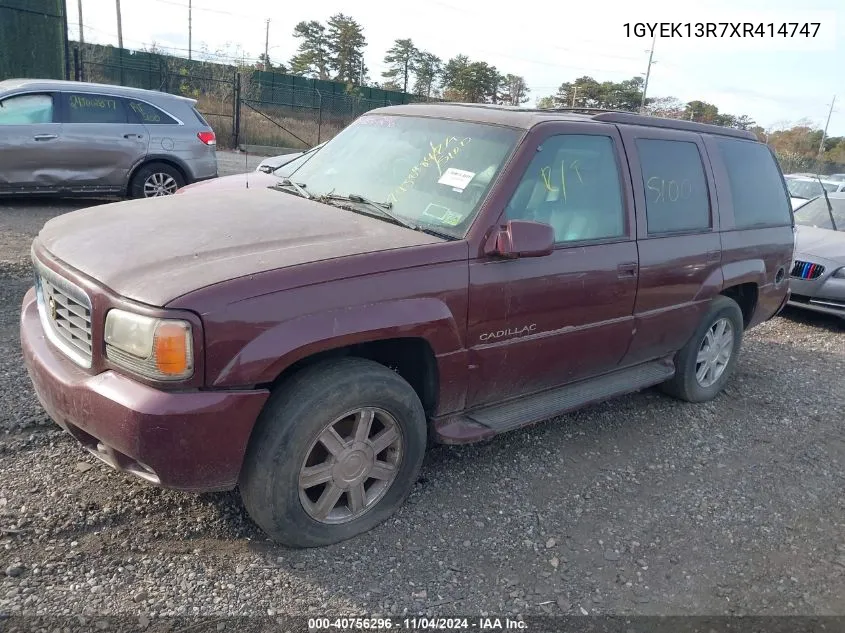 1999 Cadillac Escalade Standard VIN: 1GYEK13R7XR414747 Lot: 40756296