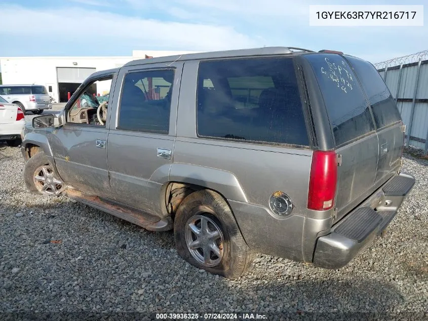 2000 Cadillac Escalade Standard VIN: 1GYEK63R7YR216717 Lot: 39936325