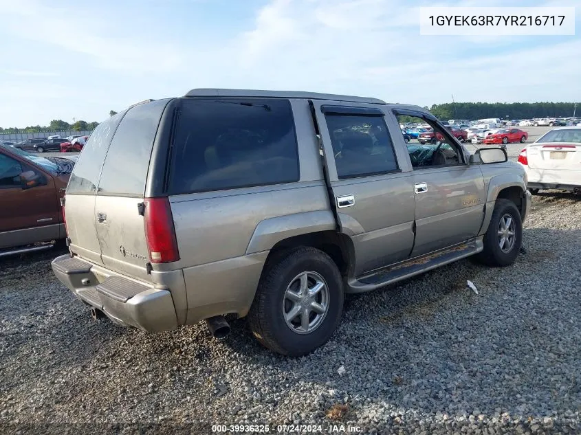 2000 Cadillac Escalade Standard VIN: 1GYEK63R7YR216717 Lot: 39936325