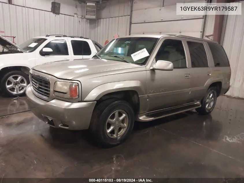 1GYEK63R9YR179587 2000 Cadillac Escalade Standard