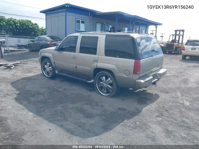 2000 Cadillac Escalade Standard VIN: 1GYEK13R6YR156240 Lot: 40255284