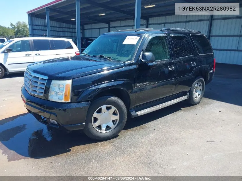 2002 Cadillac Escalade Standard VIN: 1GYEK63NX2R280982 Lot: 40284147