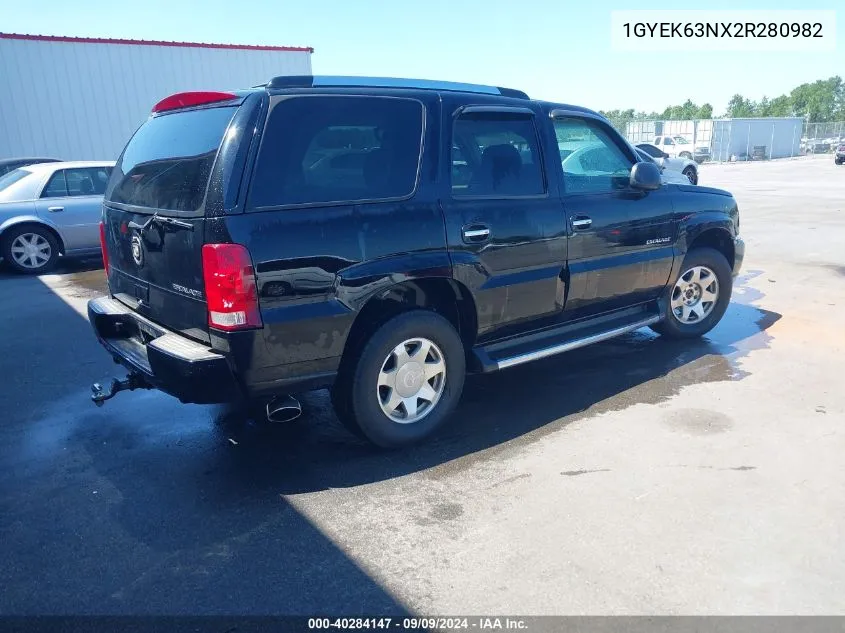 2002 Cadillac Escalade Standard VIN: 1GYEK63NX2R280982 Lot: 40284147