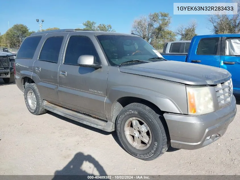 2002 Cadillac Escalade Standard VIN: 1GYEK63N32R283433 Lot: 40489382