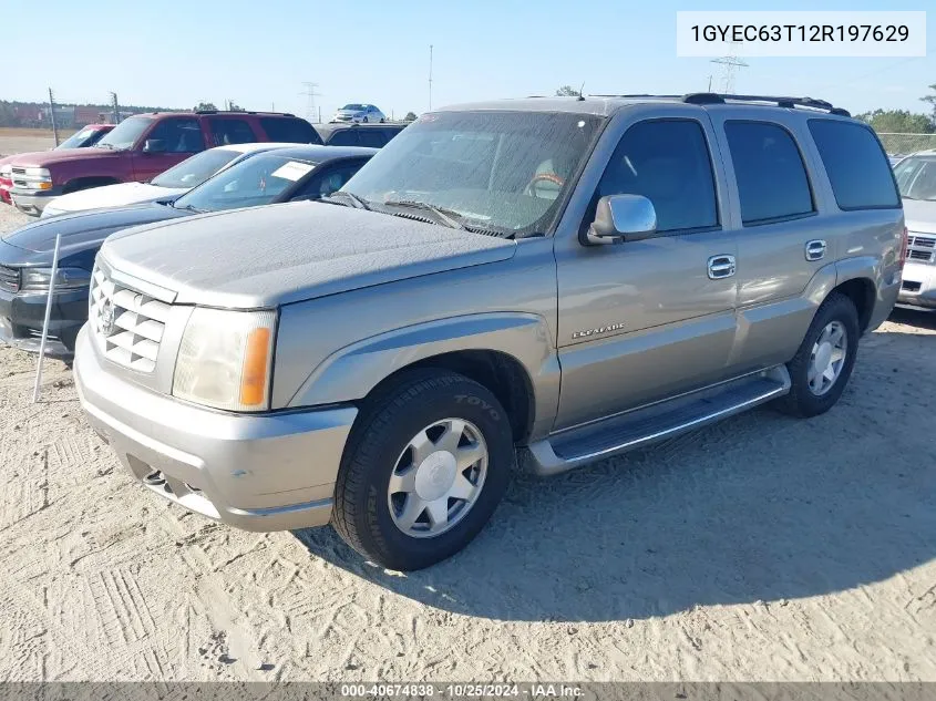 2002 Cadillac Escalade Standard VIN: 1GYEC63T12R197629 Lot: 40674838