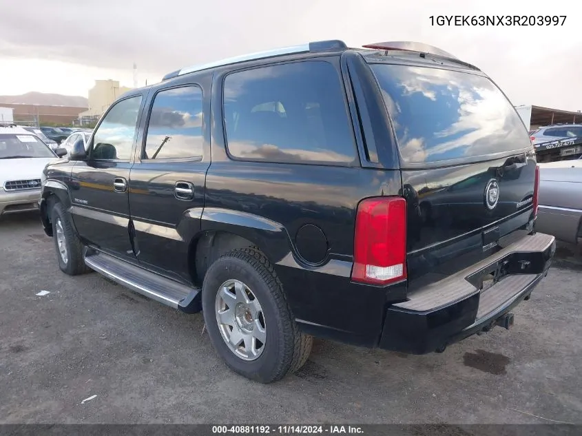 2003 Cadillac Escalade Standard VIN: 1GYEK63NX3R203997 Lot: 40881192