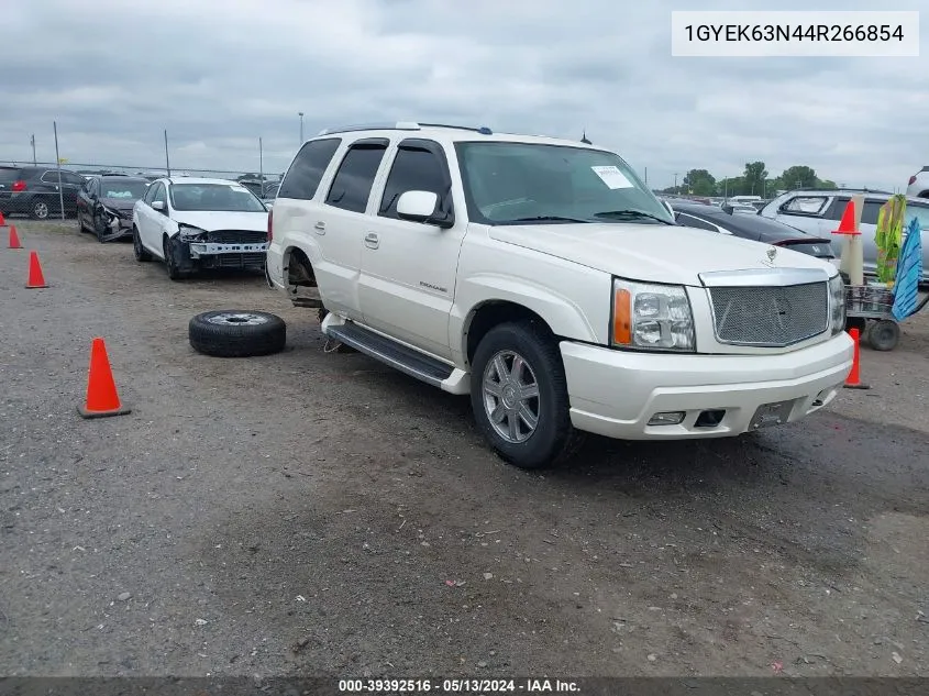 2004 Cadillac Escalade Standard VIN: 1GYEK63N44R266854 Lot: 39392516