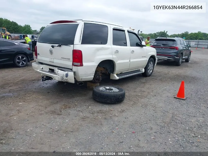 2004 Cadillac Escalade Standard VIN: 1GYEK63N44R266854 Lot: 39392516