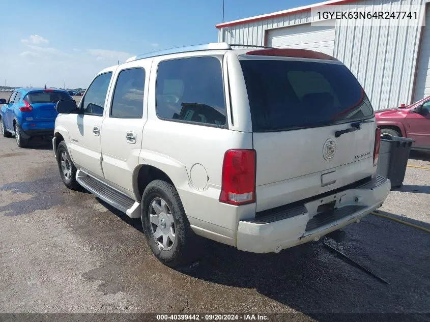 2004 Cadillac Escalade Standard VIN: 1GYEK63N64R247741 Lot: 40399442