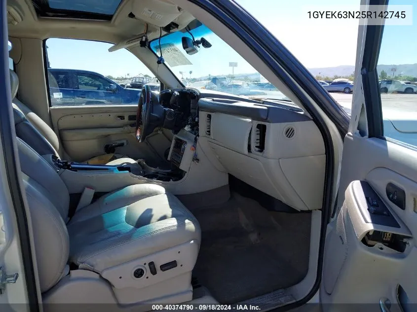 1GYEK63N25R142745 2005 Cadillac Escalade Luxury