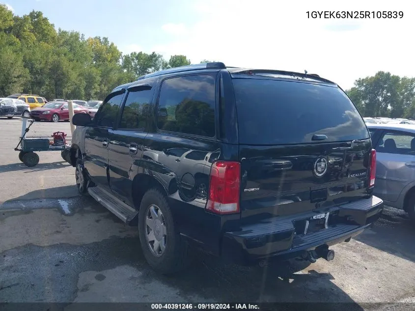 2005 Cadillac Escalade Standard VIN: 1GYEK63N25R105839 Lot: 40391246