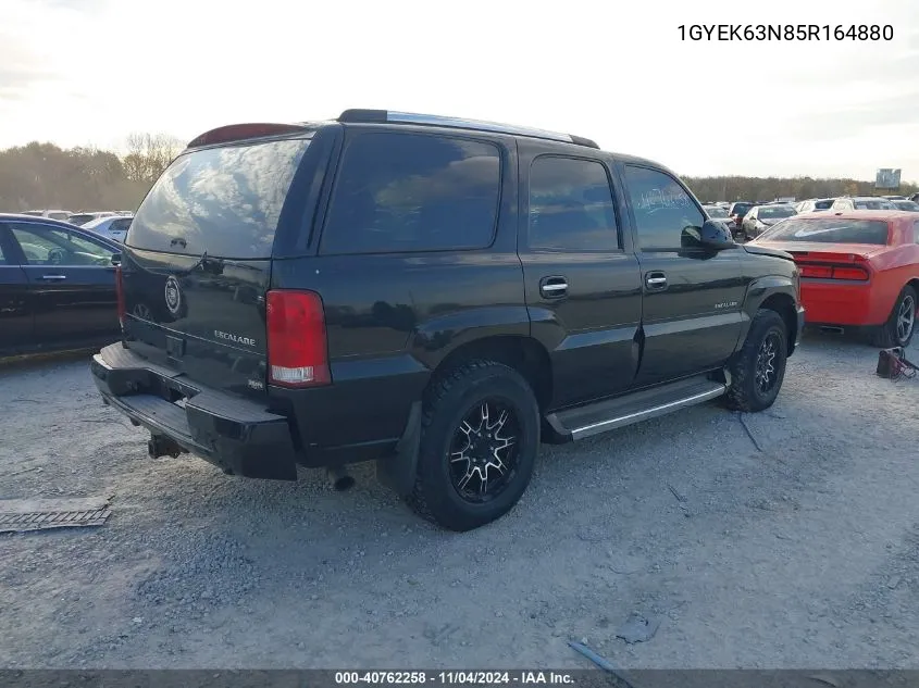 2005 Cadillac Escalade Standard VIN: 1GYEK63N85R164880 Lot: 40762258