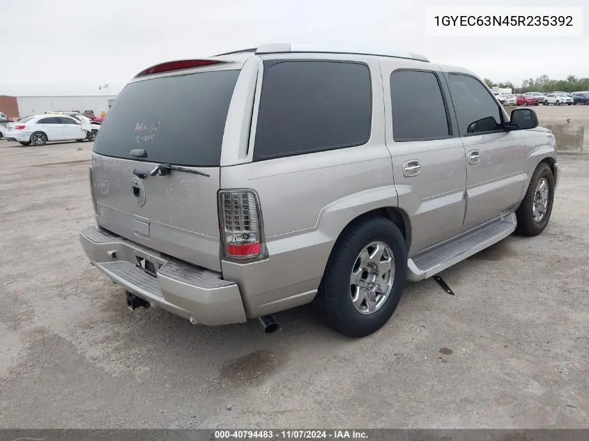 2005 Cadillac Escalade Standard VIN: 1GYEC63N45R235392 Lot: 40794483