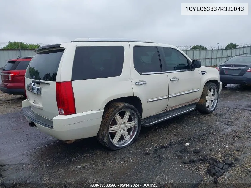 2007 Cadillac Escalade Standard VIN: 1GYEC63837R320043 Lot: 39383566