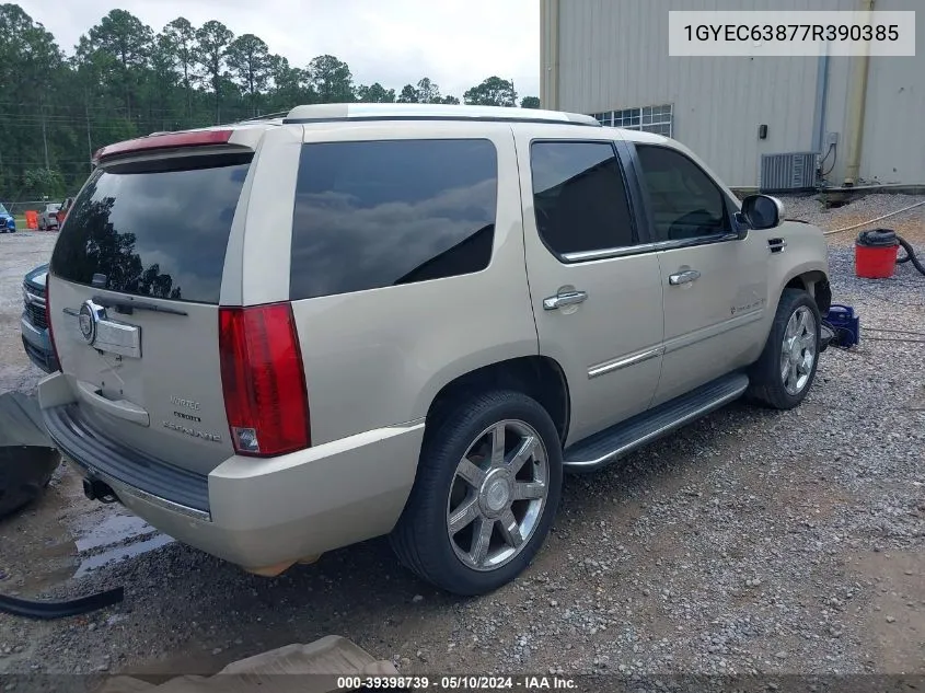 2007 Cadillac Escalade Standard VIN: 1GYEC63877R390385 Lot: 39398739