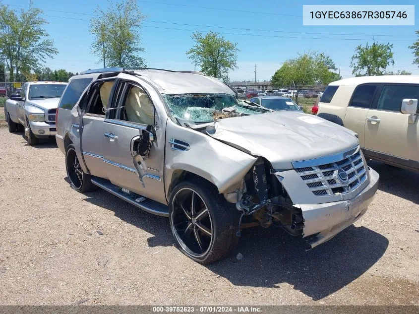 2007 Cadillac Escalade Standard VIN: 1GYEC63867R305746 Lot: 39752623