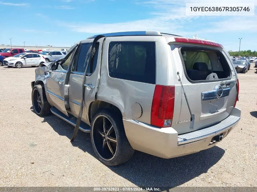 2007 Cadillac Escalade Standard VIN: 1GYEC63867R305746 Lot: 39752623