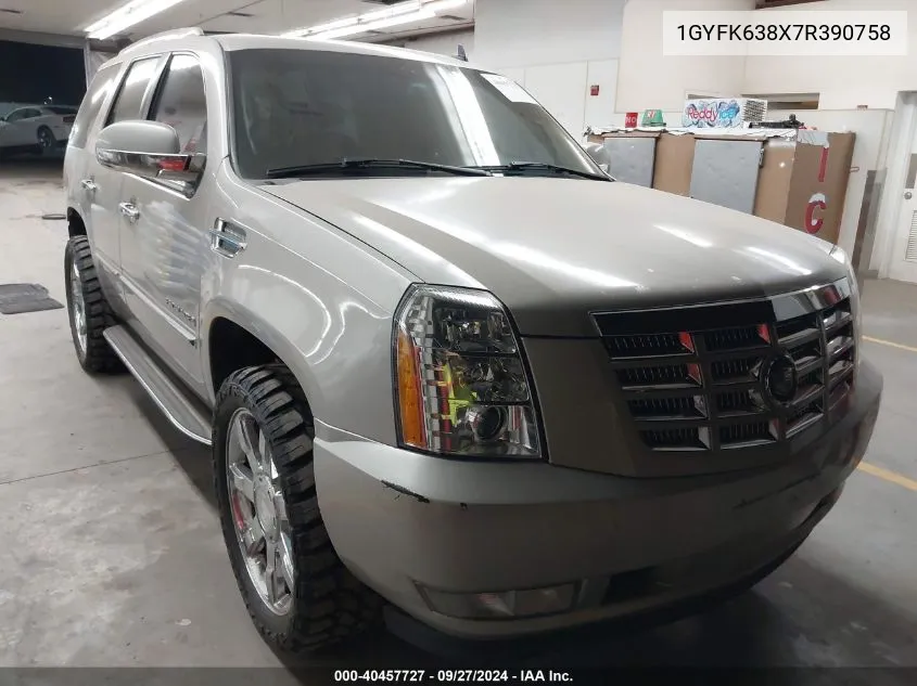 1GYFK638X7R390758 2007 Cadillac Escalade Standard