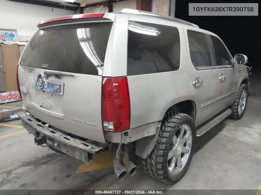 1GYFK638X7R390758 2007 Cadillac Escalade Standard