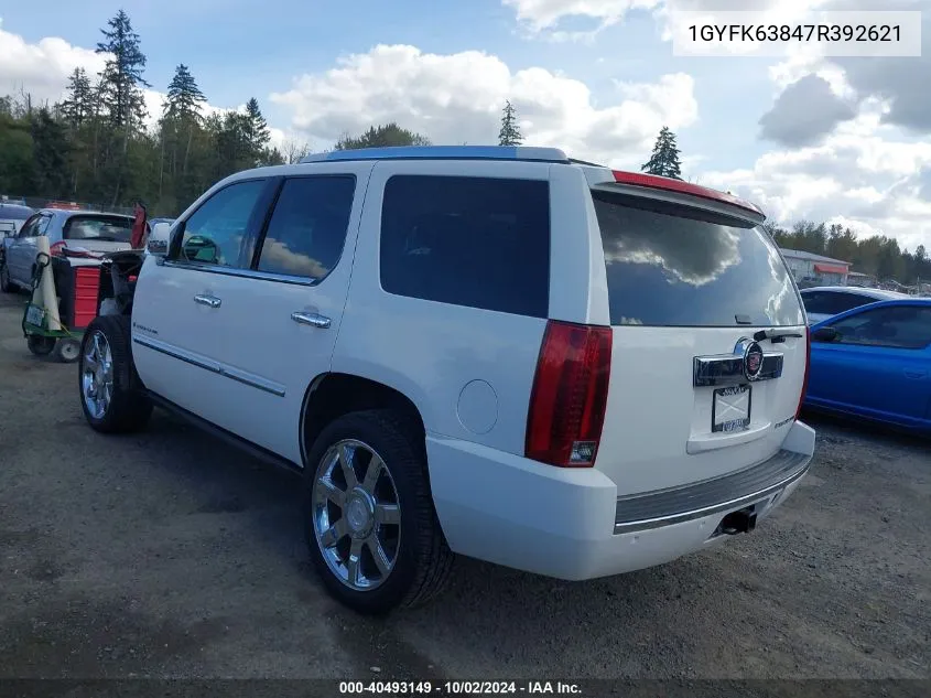 2007 Cadillac Escalade Standard VIN: 1GYFK63847R392621 Lot: 40493149