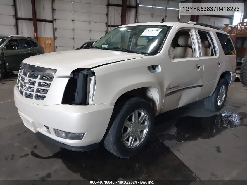 2007 Cadillac Escalade Standard VIN: 1GYFK63837R418223 Lot: 40716048