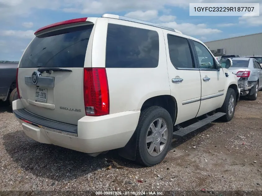 2009 Cadillac Escalade Standard VIN: 1GYFC23229R187707 Lot: 39897926