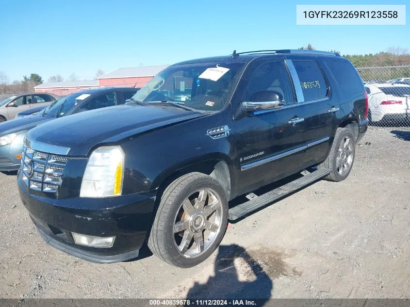 2009 Cadillac Escalade Standard VIN: 1GYFK23269R123558 Lot: 40839578