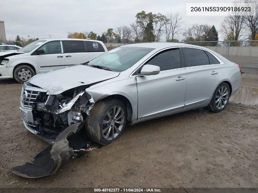 2013 Cadillac Xts Standard VIN: 2G61N5S39D9186923 Lot: 40782377