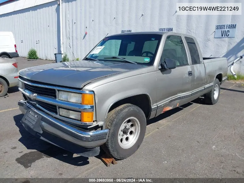 1998 Chevrolet C1500 Fleetside VIN: 1GCEC19W4WE221249 Lot: 39693958