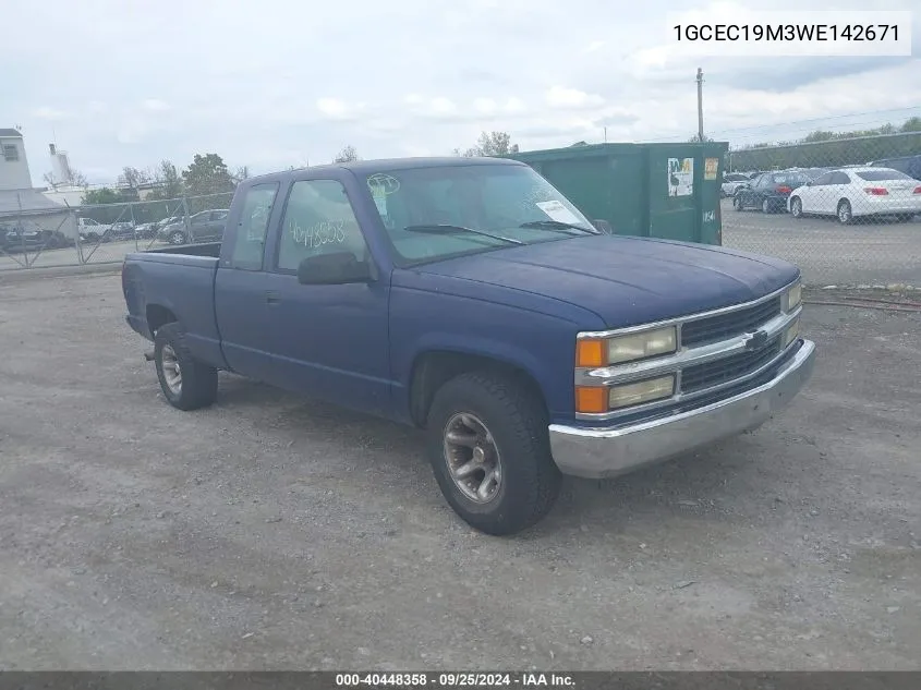 1998 Chevrolet C1500 Fleetside VIN: 1GCEC19M3WE142671 Lot: 40448358