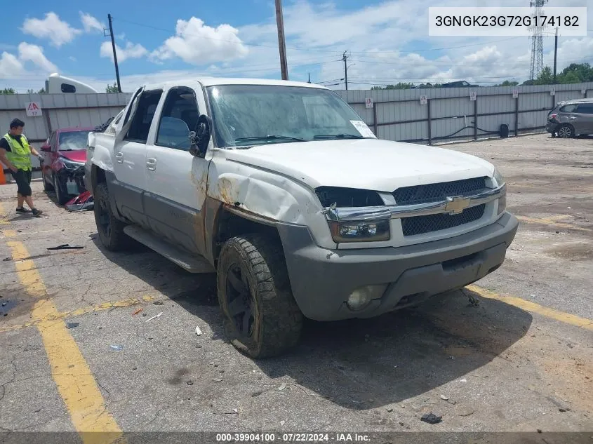 2002 Chevrolet Avalanche 2500 VIN: 3GNGK23G72G174182 Lot: 39904100