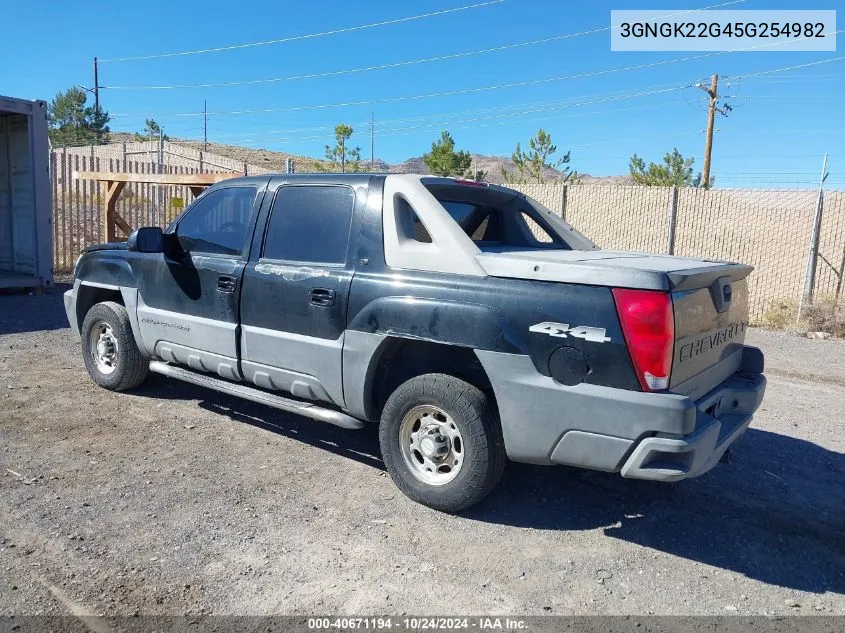 3GNGK22G45G254982 2005 Chevrolet Avalanche 2500 Lt