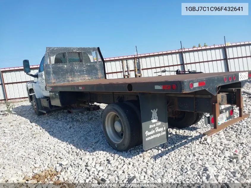 2006 Chevrolet Cc7500 VIN: 1GBJ7C1C96F432641 Lot: 40667040