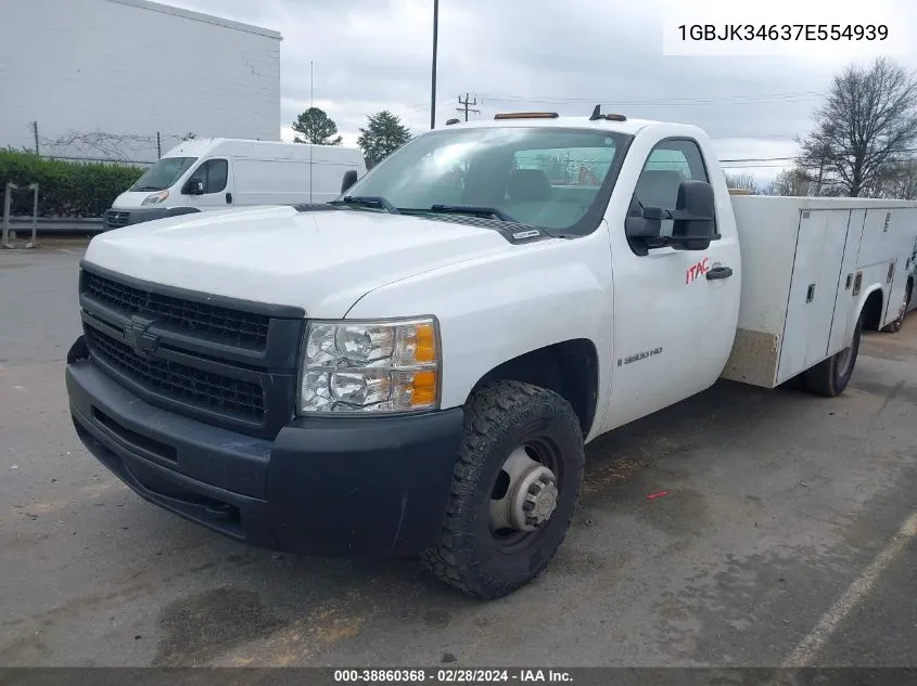 2007 Chevrolet Silverado 3500 Chassis Work Truck VIN: 1GBJK34637E554939 Lot: 38860368