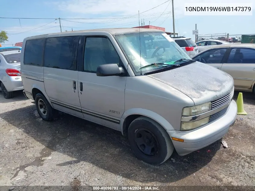 1998 Chevrolet Astro VIN: 1GNDM19W6WB147379 Lot: 40096793