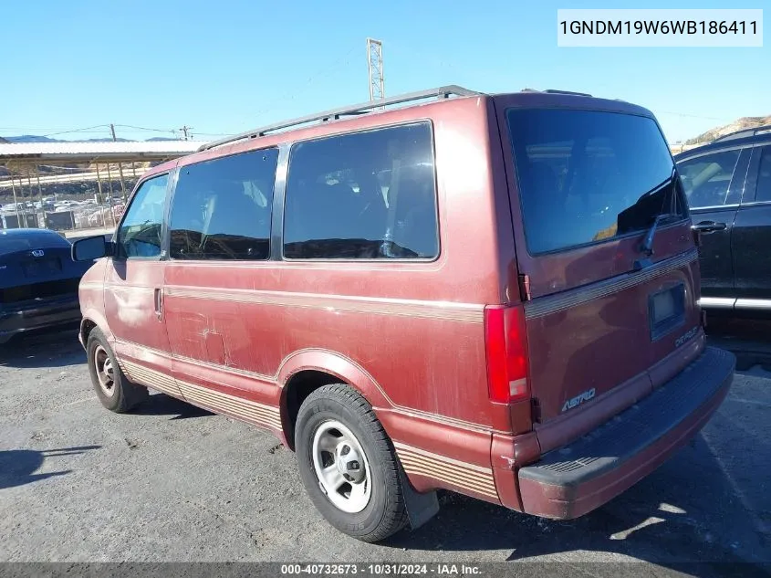 1998 Chevrolet Astro VIN: 1GNDM19W6WB186411 Lot: 40732673