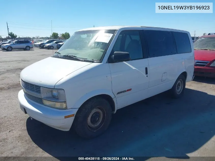 2000 Chevrolet Astro VIN: 1GNEL19W3YB196923 Lot: 40438115